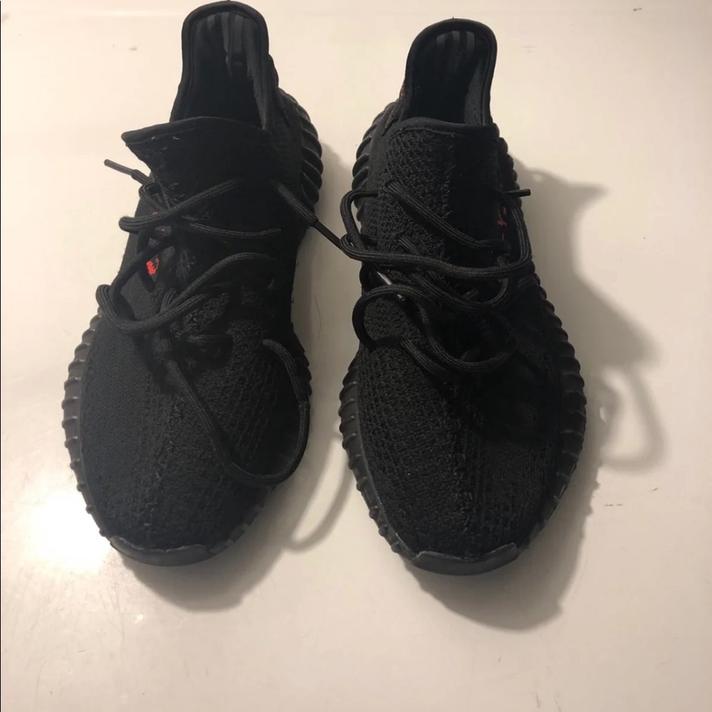 Yeezy 350 v2